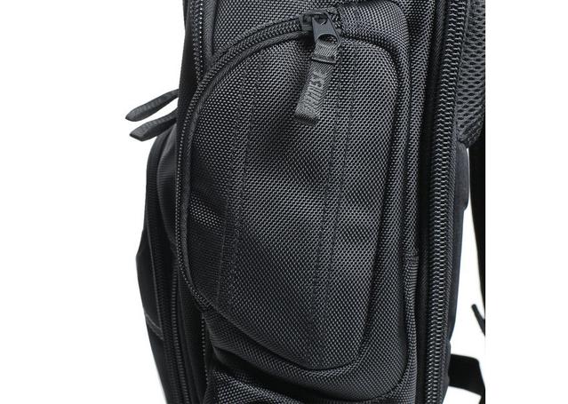 DAINESE D-GAMBIT BACKPACK STEALTH BLACK
