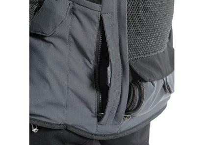 DAINESE D-EXPLORER 2 GORE-TEX JACKET EBONY BLACK