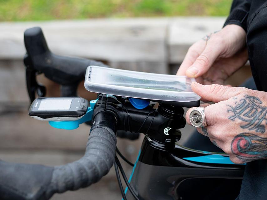 Quad Lock Phone Poncho - Google Pixel 6